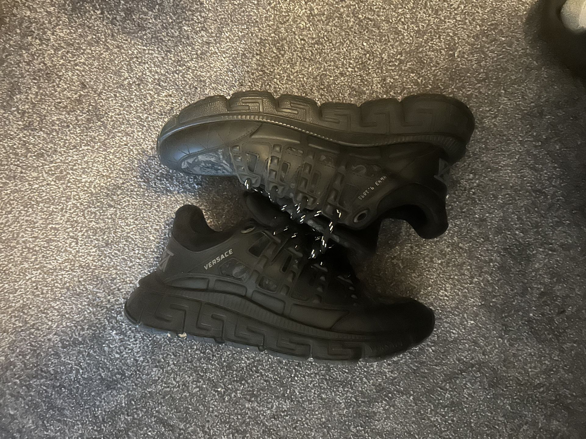 Versace Chain Reactions