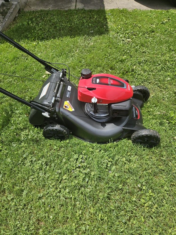 Honda HRN216VKA Push Mower
