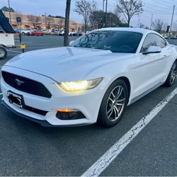 2017 Ford Mustang Ecoboost  