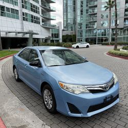 2013 Toyota Camry Hybrid