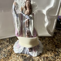 Lenox Snow Queen Figurine