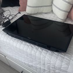 Free 32” Tv Backlight Out