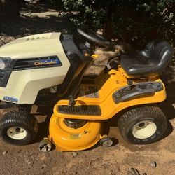 Cub Cadet Riding Lawnmower 