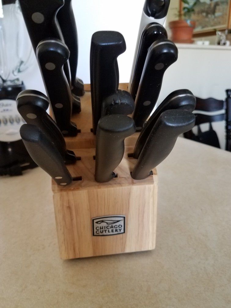 Chicago Tlutery Cutlery Block Set