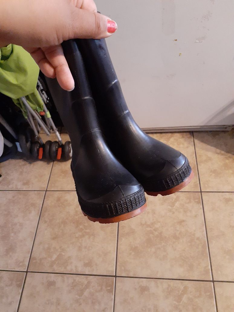 Rain boots kids