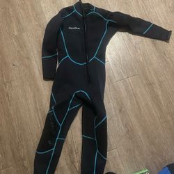  Wet Suit