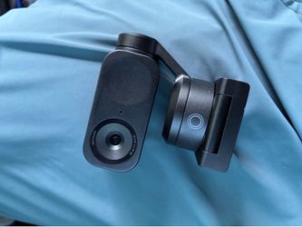 Insta 360 link 2 ai webcam