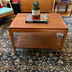 Vintage 1960s Lane "Rhythm" Walnut and Pecan Side Table, Style 997-05 MCM Mid Century