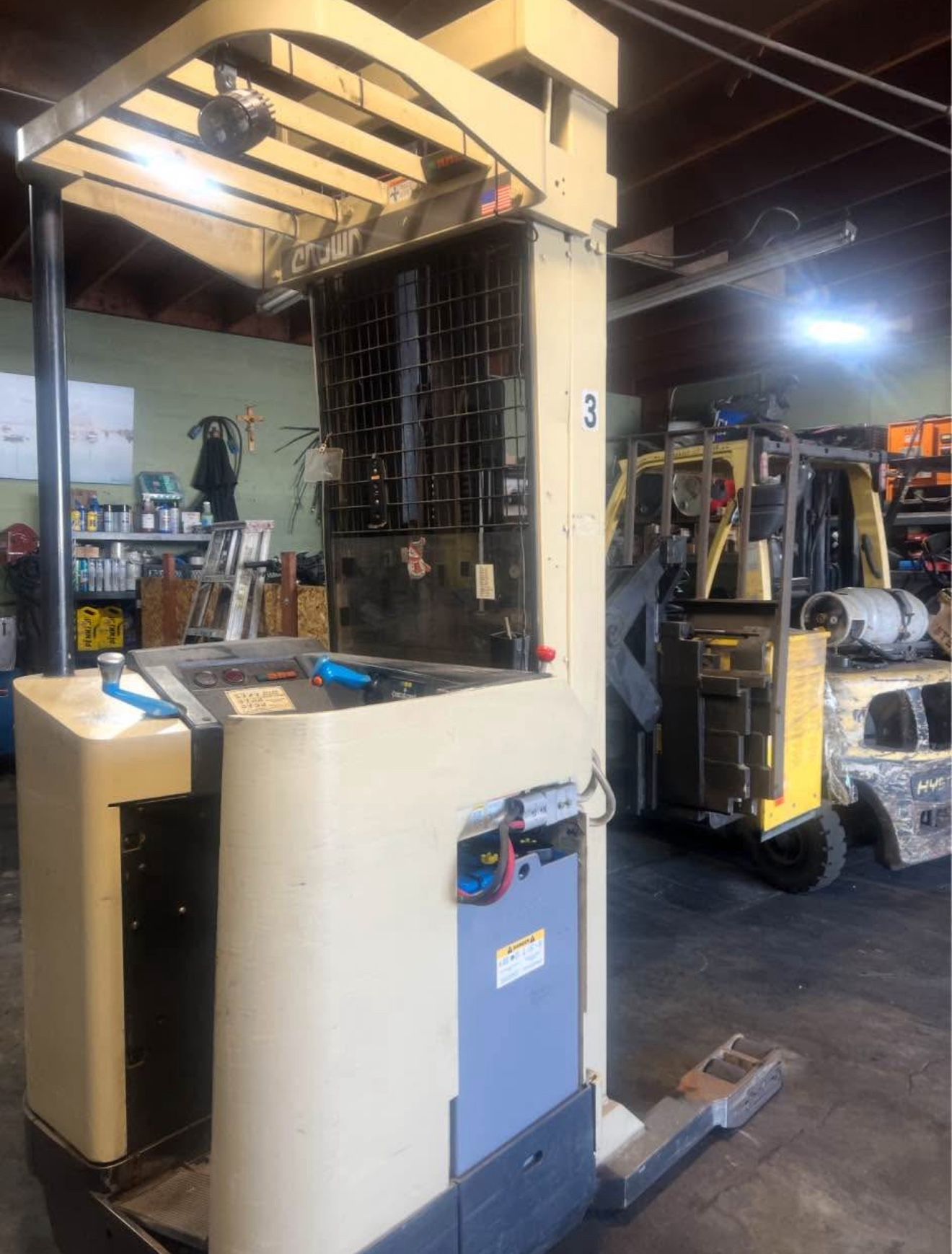 Forklift