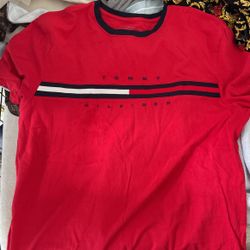 Tommy Hilfiger T Shirt