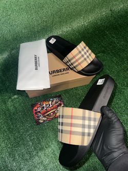 Burberry Slides Size 8.5