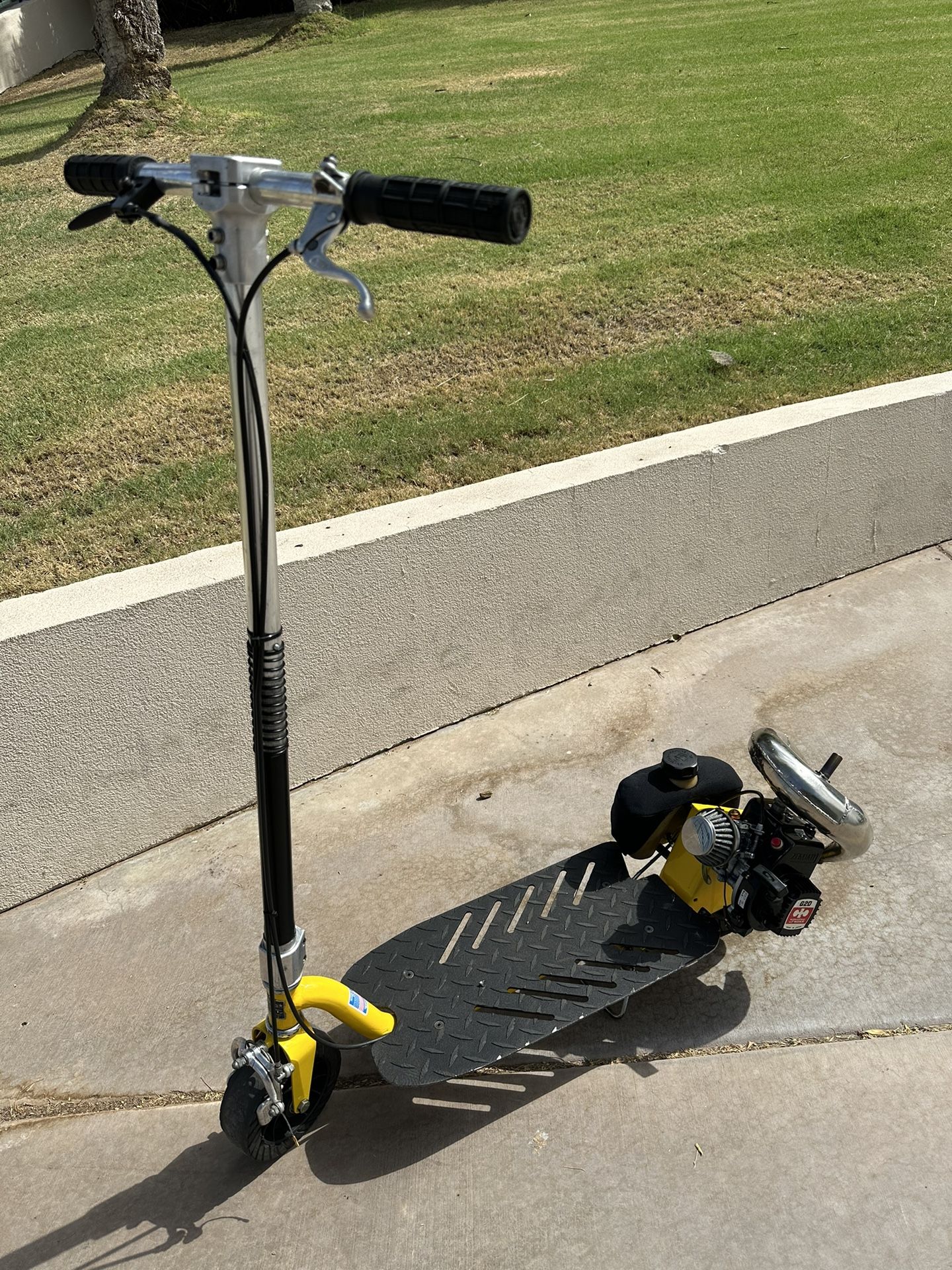 Upgraded GoPed California Sport Gas Go Ped Scooter
