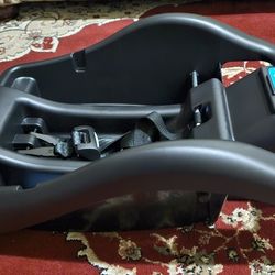 Car Seat Base (Brand New) In Sterling 