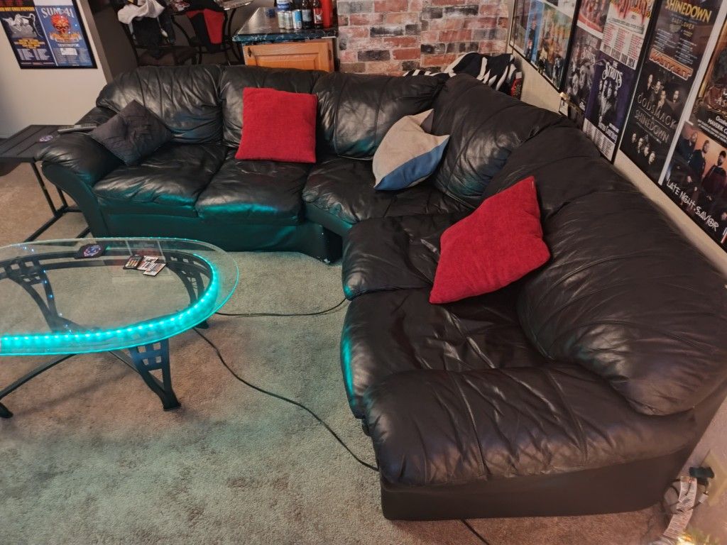 NEED GONE ASAP Three Piece Leather Sectional