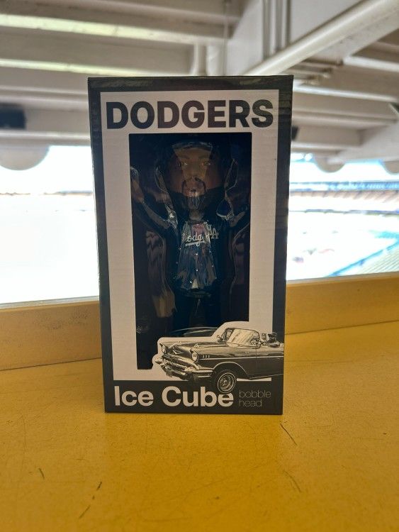 Ice CUBE Bobblehead 2025