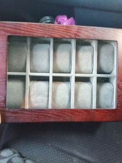 Watch storage box