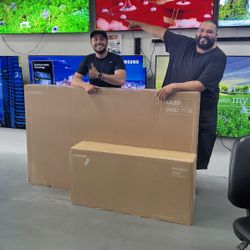 Samsung 77” QD-OLED S90D 4K HDR Smart Tv