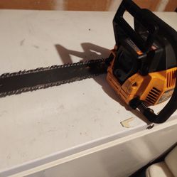 Poulon Pro Chainsaw With Case Needs Tuneup