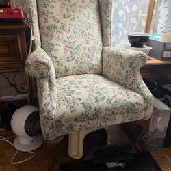 2 Floral Sofa Chair