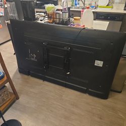 Samsung 75 Inch Smart Tv.