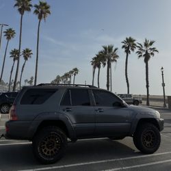 03 4Runner V8