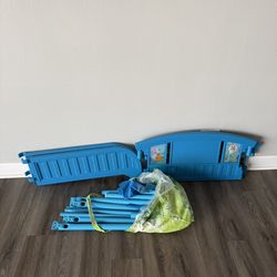 Delta Children Plastic Toddler Bed, Baby Shark