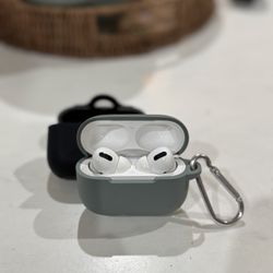 Airpod Pros Gen 1 For Sale!