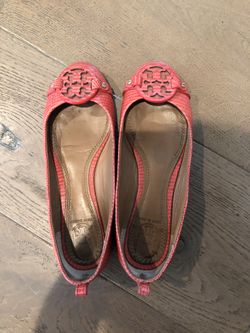 Tory Burch woman slip on shoes size US 6