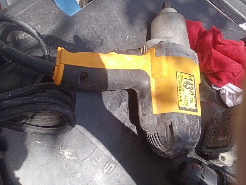 DeWalt