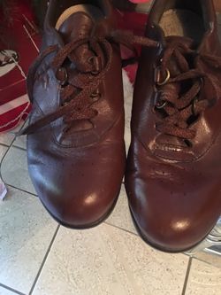 Leather shoes