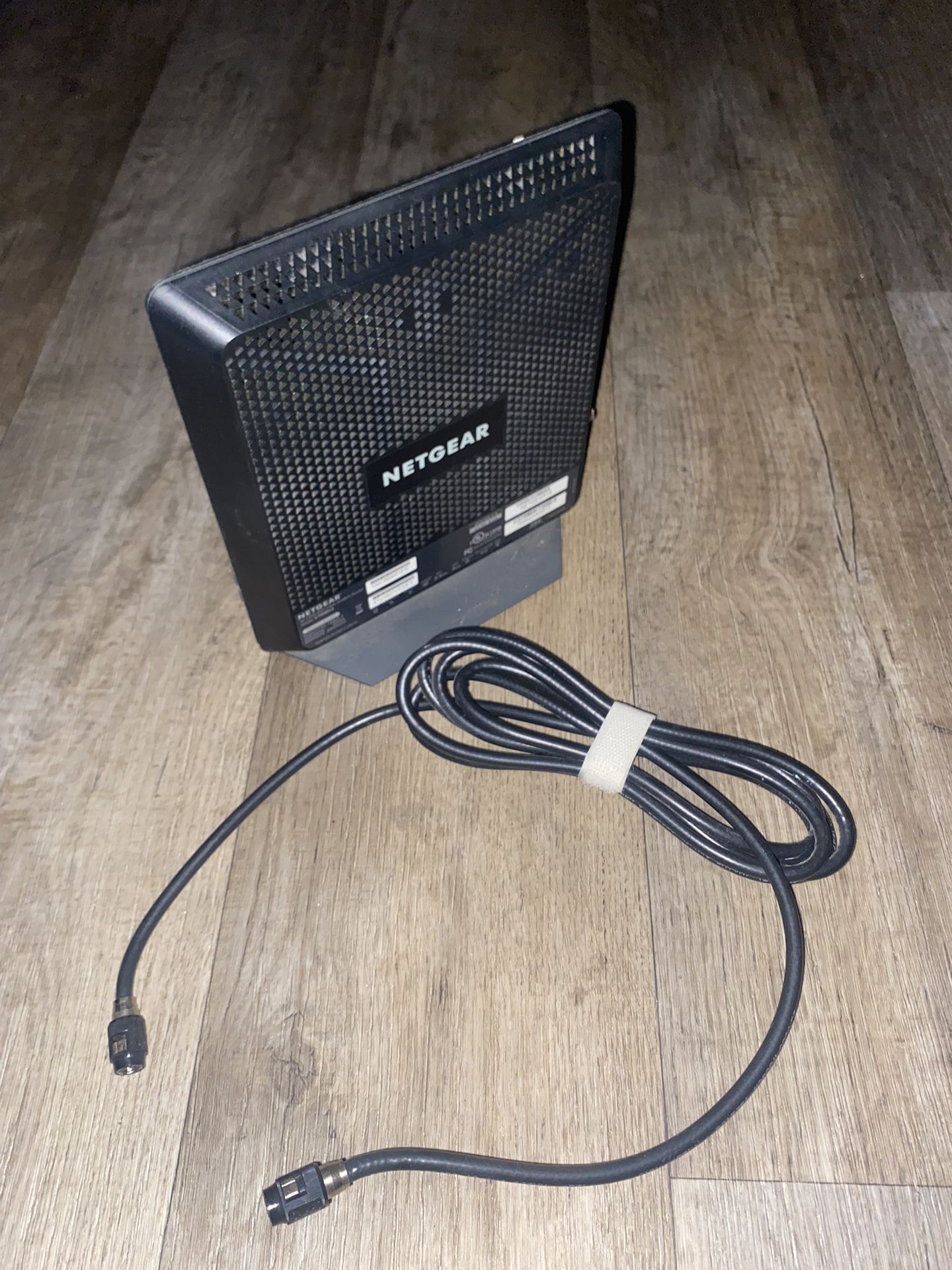 Netgear AC1900 Modem/Router