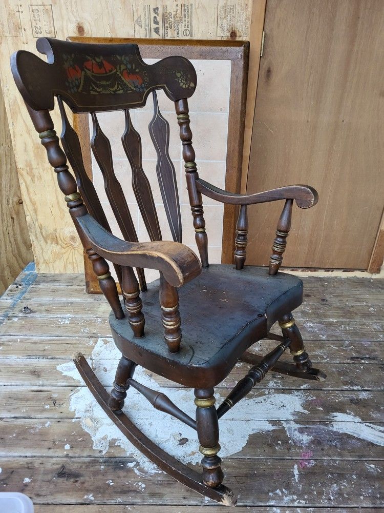 Rocking Chair for Sale in Baton Rouge, LA OfferUp