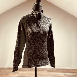 New Avalanche Dri-Fit Pullover - Small