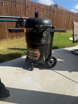 Oklahoma Joe’s Bronco 284-Sq. in Black Vertical Charcoal Smoker $250 OBO