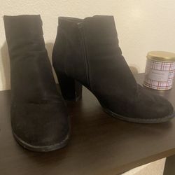 Women’s Black Rue 21 Boots 