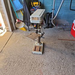 Tool Shop 10", 5-speed Bench Drill Press