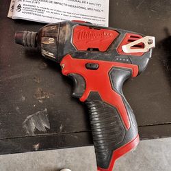 Milwaukee hand tools