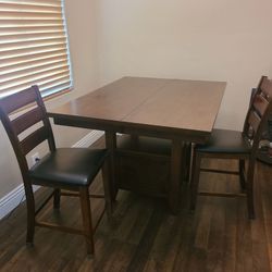 Pub height table and 6 chairs