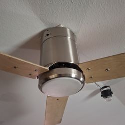 Ceiling Fan  Good Condition 