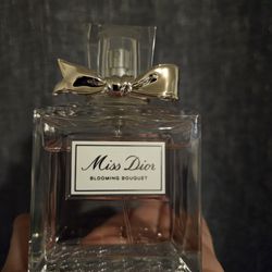 Miss DIOR Blooming Bouquet 