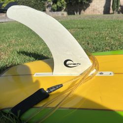 Irwin surfboard. Longboard  9’7”