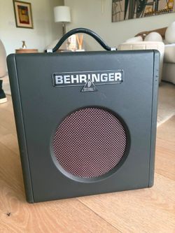Behringer Thunderbird BX108 Bass amp