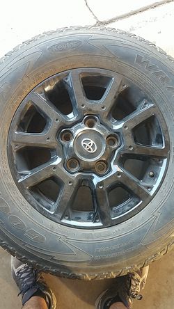 Toyota Tundra Wheels and Tires