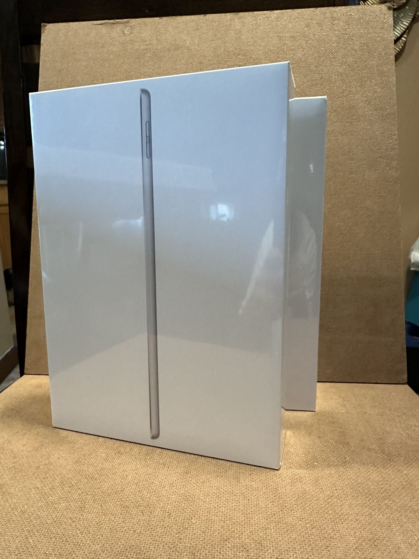 iPad 9 generation 10.2 Inch 64gb WiFi