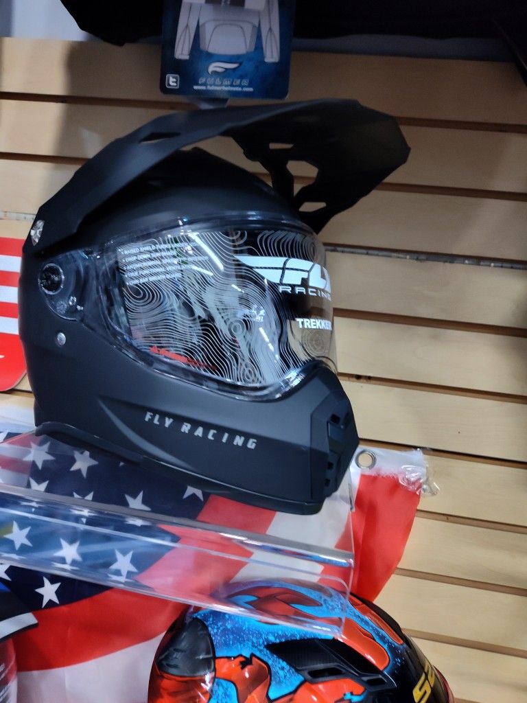 Motorcycle Adventure Helmet Size Large Brand New DOT Approved Fly Racing Helmet