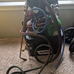 Braising torch kit  with tanks