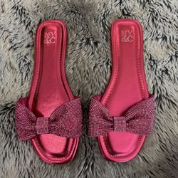 New York & Company Women's Karli Flat Sandals