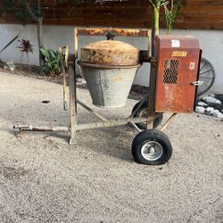 Concrete mixer
