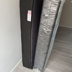 BRAND NEW QUEEN MATTRESS AND BOX SPRING 