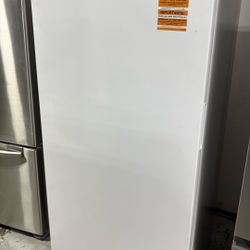 Upright Freezer 